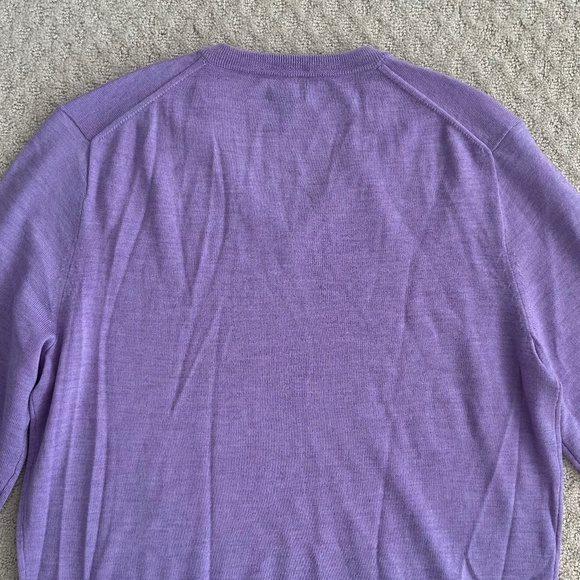 J. Crew Men's Italian Merino Wool V-Neck Sweater Lavender XL Slim Preppy Casual - Picture 7 of 13